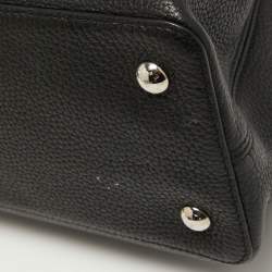 Pre Owned Louis Vuitton Black Taurillon Leather Capucines MM Bag