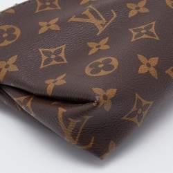 Pre Owned Louis Vuitton Monogram Canvas Pallas Chain Clutch