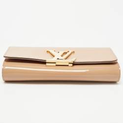Pre Owned Louis Vuitton Beige Vernis Louise Clutch