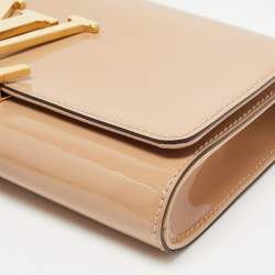 Pre Owned Louis Vuitton Beige Vernis Louise Clutch