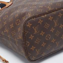 Louis Vuitton Monogram Canvas Neverfull MM Bag