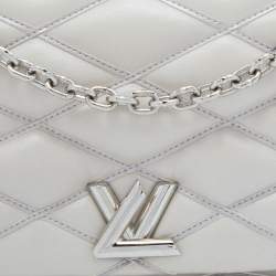 Pre Owned Louis Vuitton Silver Quilted Lambskin Leather GO-14 Malletage PM Bag