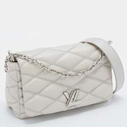 Pre Owned Louis Vuitton Silver Quilted Lambskin Leather GO-14 Malletage PM Bag