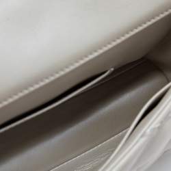Pre Owned Louis Vuitton Silver Quilted Lambskin Leather GO-14 Malletage PM Bag