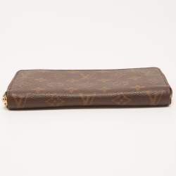 Louis Vuitton Monogram Canvas Zippy Wallet