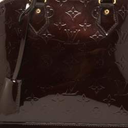Pre Owned Louis Vuitton Amarante Monogram Vernis  Alma PM Bag