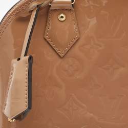 Pre Owned Louis Vuitton Beige Poudre Monogram Vernis Alma BB Bag