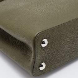 Pre Owned Louis Vuitton Green Taurillon Leather Capucines BB Bag