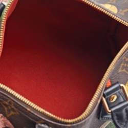 مملوكة مسبقًا Louis Vuitton X Fornasetti Monogram Canvas Cameo Speedy Bandoulière 25 Bag