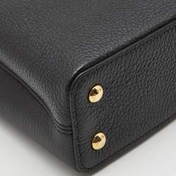 Pre Owned Louis Vuitton Black Leather Capucines Mini Bag
