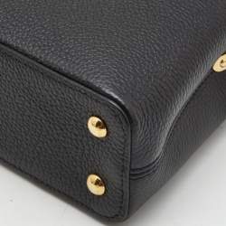 Pre Owned Louis Vuitton Black Leather Capucines Mini Bag