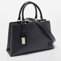 Pre Owned Louis Vuitton Black Epi Leather Kleber PM Bag
