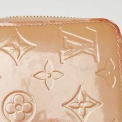 Louis Vuitton Noisette Monogram Vernis Zippy Wallet