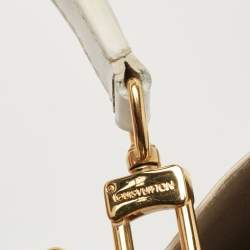 Pre Owned Louis Vuitton White Epi Leather Lovelock NeoNoe MM Bag