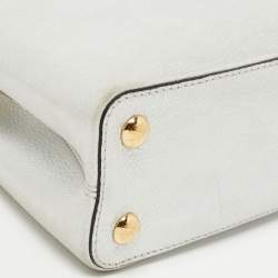 Pre Owned Louis Vuitton Silver Iridescent Leather Capucines BB Bag