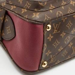 مملوكة مسبقًا Louis Vuitton Monogram Canvas Manhattan NM Bag