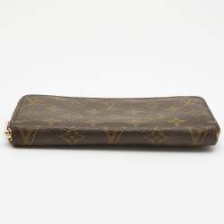 Louis Vuitton Monogram Canvas Zippy Wallet