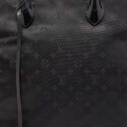 Pre Owned Louis Vuitton Black Monogram Desire Vertical Lockit MM Bag