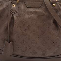 مملوكة مسبقًا حقيبة لوي فيتون ستيلار جلد ماهينا رصاصي كبيرة