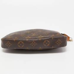 Pre Owned Louis Vuitton Monogram Canvas Pochette Accessoires Bag