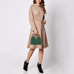 مملوكة مسبقًا Louis Vuitton Green/Beige Leather and Python Capucines Mini Bag