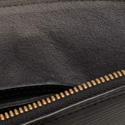 Pre Owned Louis Vuitton Black Epi Leather Alma PM Bag