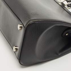 Pre Owned Louis Vuitton Black Epi Leather Brea GM Bag