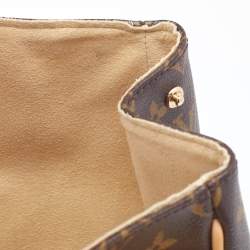 مملوكة مسبقًا حقيبة لوي فيتون بيفرلي كانفاس مونوغرامي GM