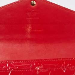 Louis Vuitton Pomme D’amour Monogram Vernis Sarah Wallet 