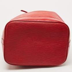 مملوكة مسبقًا Louis Vuitton Red Epi Leather Noe Bag