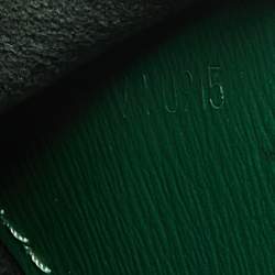 Pre Owned Louis Vuitton Borneo Green Epi Leather Cluny Bag