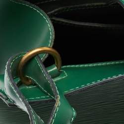 Pre Owned Louis Vuitton Borneo Green Epi Leather Cluny Bag