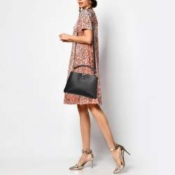 Pre Owned Louis Vuitton Black Taurillon Leather Capucines BB Bag