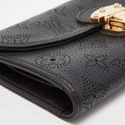 Pre Owned Louis Vuitton Black Monogram Mahina Leather Amelia Wallet