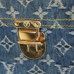 Pre Owned Louis Vuitton Blue Monogram Denim Pochette Clutch