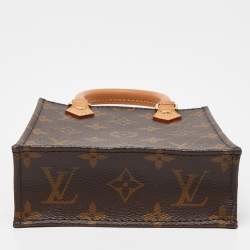مملوكة مسبقًا Louis Vuitton Monogram Canvas Petit Sac Plat Bag