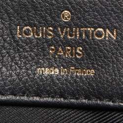 Pre Owned Louis Vuitton Black Leather Lockme MM Bag