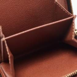 مملوكة مسبقًا Louis Vuitton Monogram Canvas French Wallet