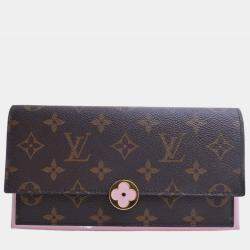 Louis Vuitton Zippy Wallet Game On White in Coated Canvas with Gold-tone -  US