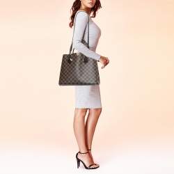 مملوكة مسبقًا Louis Vuitton Damier Ebene Canvas Kensington V Bag