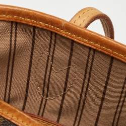 Louis Vuitton Monogram Canvas Neverfull MM Bag