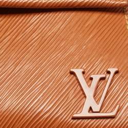 مملوكة مسبقًا Louis Vuitton Gold Honey Epi Leather Mini Cluny Bag