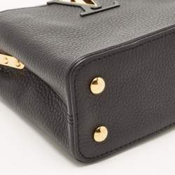 Pre Owned Louis Vuitton Black Leather Mini Capucines Bag