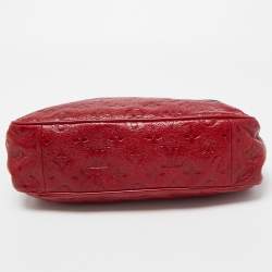 Louis Vuitton Red Monogram Glossy Leather My Deer Enigme Clutch