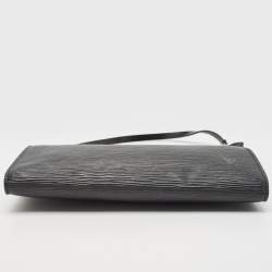 Pre Owned Louis Vuitton Black Epi Leather Pochette Accessoires Bag