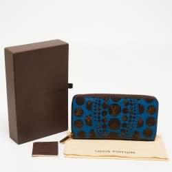 Louis Vuitton x Yayoi Kusama Monogram Canvas Limited Edition Cosmic Pumpkin Dots Zippy Wallet