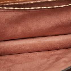 مملوكة مسبقًا Louis Vuitton Rose Velours Vernis Monceau BB Bag