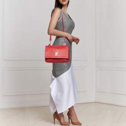 Pre Owned Louis Vuitton Rubis Leather Lockme II Bag