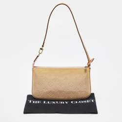Pre Owned Louis Vuitton Rose Angelique Monogram Vernis Pochette Accessoires 