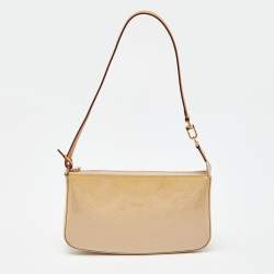 Pre Owned Louis Vuitton Rose Angelique Monogram Vernis Pochette Accessoires 